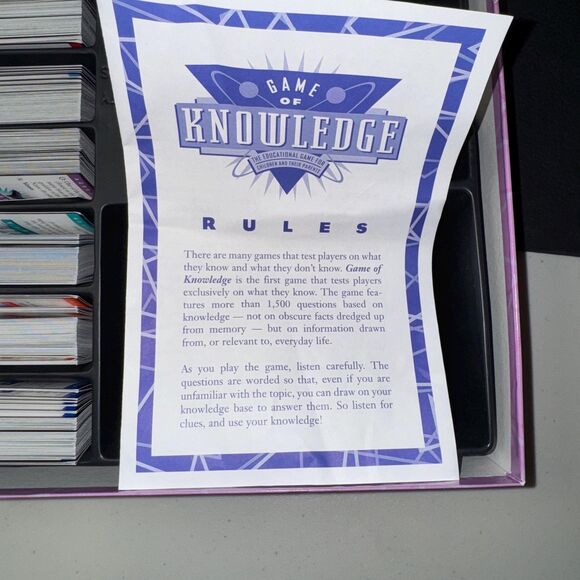 Game of Knowledge Educational Kids Board Game Family Night Trivia Toy Questions - Picture 3 of 9